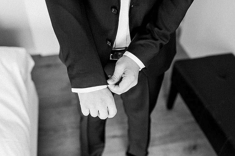 getting-ready-groom-1