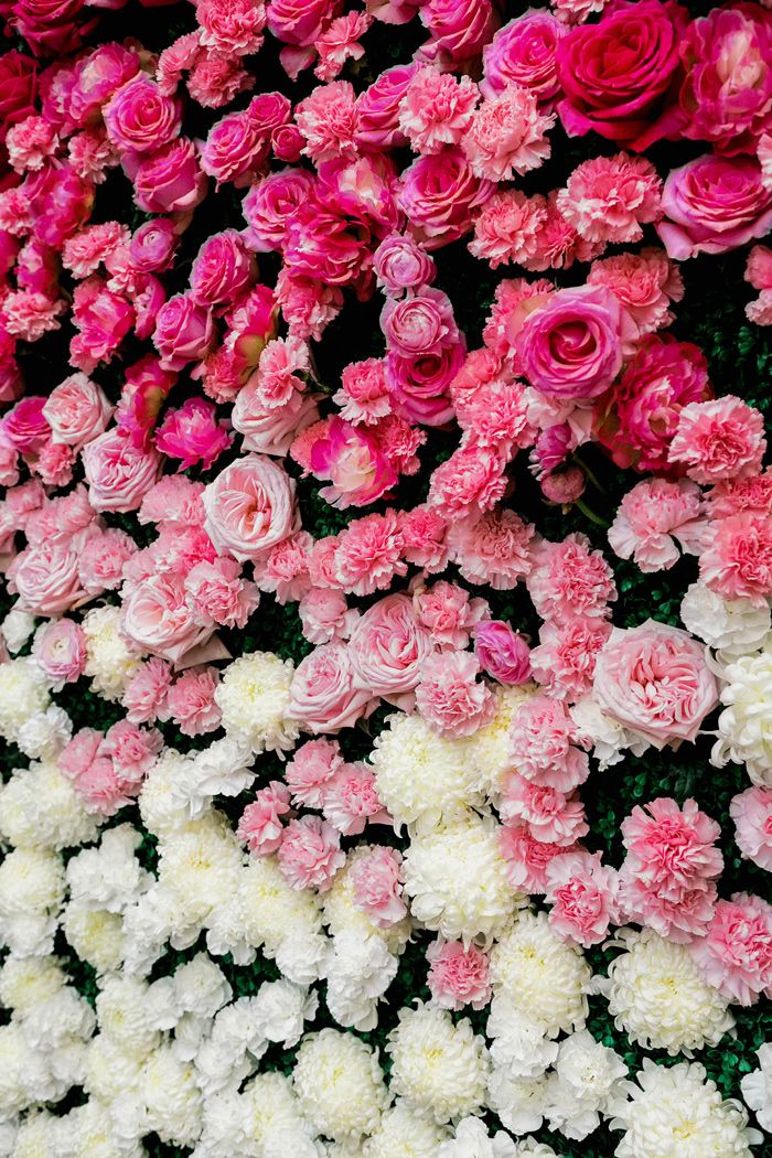 Wand aus echten Blumen