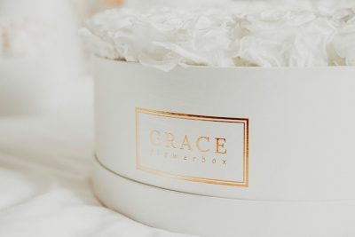 GRACE bride to be by Frieda Therés