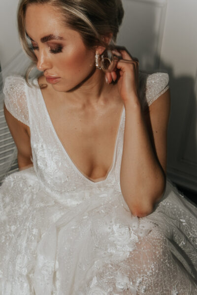 Bridal Editorial: Cool Glam Bride