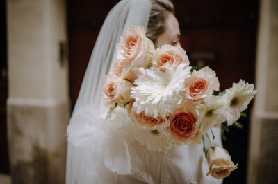 Florale Begleiter: der Brautstrauß für das Standesamt