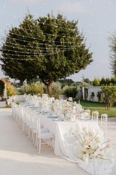 Modern Elegance: intime Hochzeit in Apulien