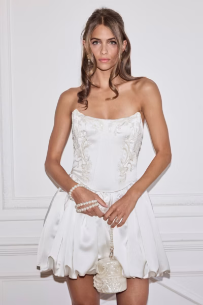 Best of the Season: Kurze Brautkleider